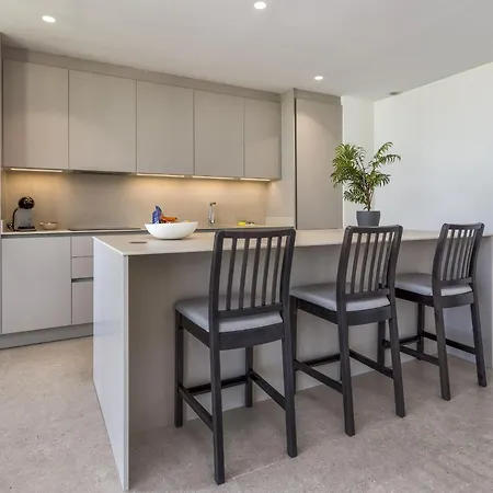 Vivi Homes - Mali Pool, Jacuzzi, Garden, Gym & Sea View * Torremolinos